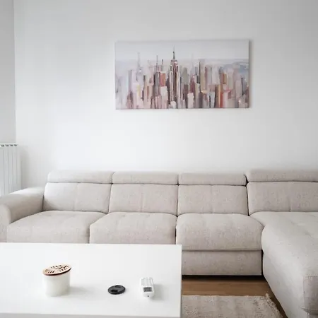 Terra River View Apartment Sajmiste