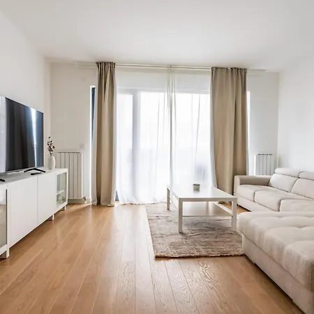 شقة Terra River View Sajmiste